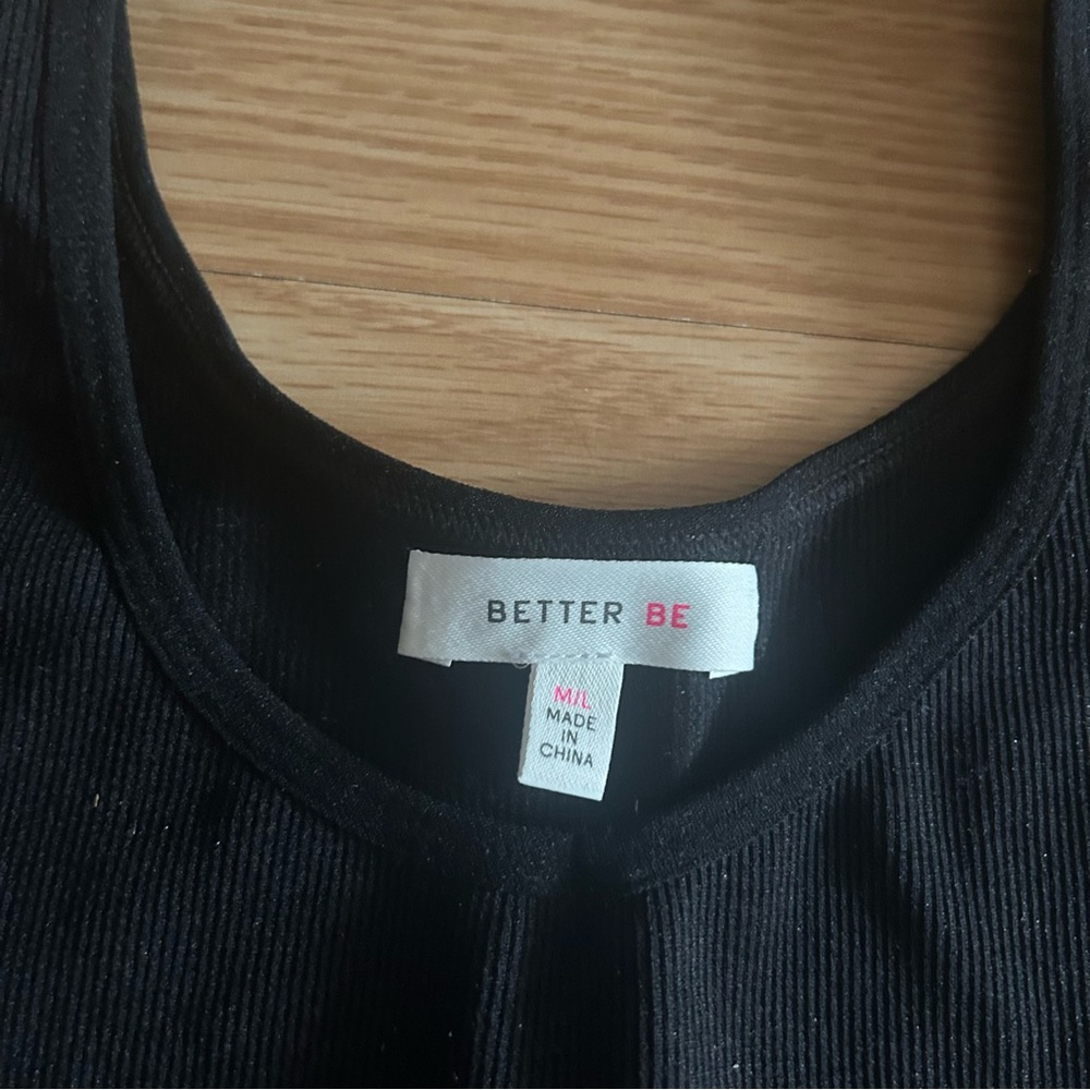 Better Be Black Ribbed Cropped Tank ML - Picture 2 of 6